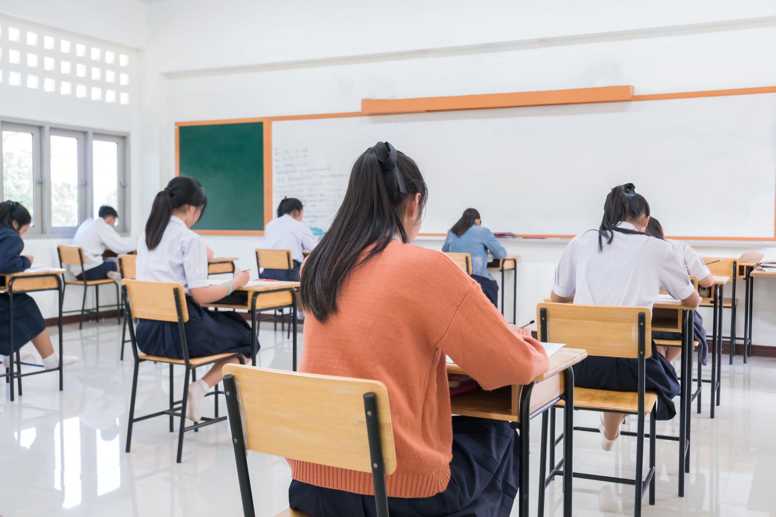 Writing,Test,In,Exam,With,Behind,Girl,Asian,Students,Group Retrival Practice