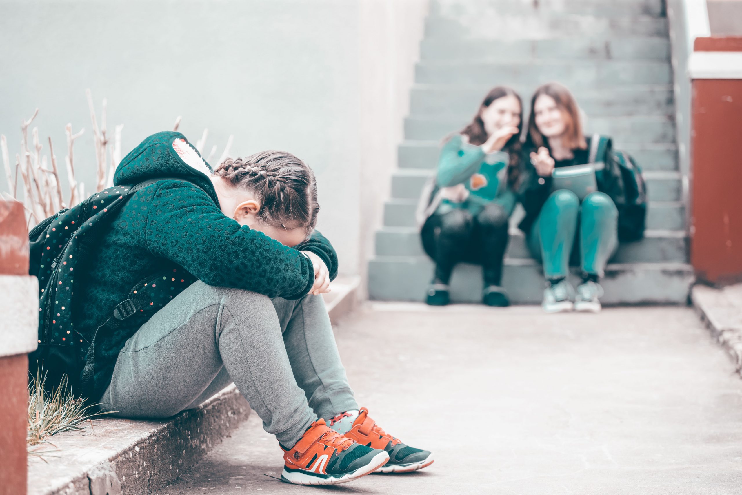 Girl,Being,Bullied,At,The,School.,Educational,School,Isolation,And ไม่อยากไปโรงเรียน