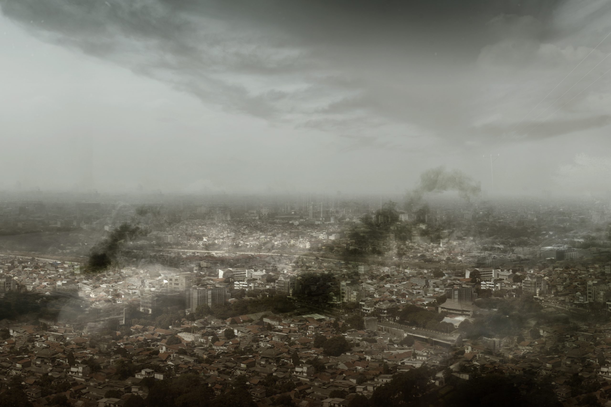 Dramatic view of cityscape with dark cloudscapes สงครามโลกกับการคิดแบบเยอรมัน