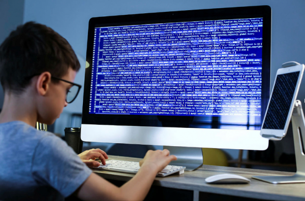 โครงการ STEM หลังเลิกเรียนกับ Code Next[3] ของ Google